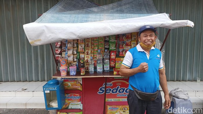 Omzet Pedagang Kopi Meroket Berkat Proyek Infrastruktur di Cipulir