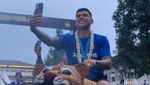 Potret Skuat Persib Bandung Naik Maung di Gedung Sate