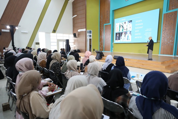 AMANAH Gelar Pelatihan untuk Kembangkan Minat dan Potensi Fashion Designer di Aceh