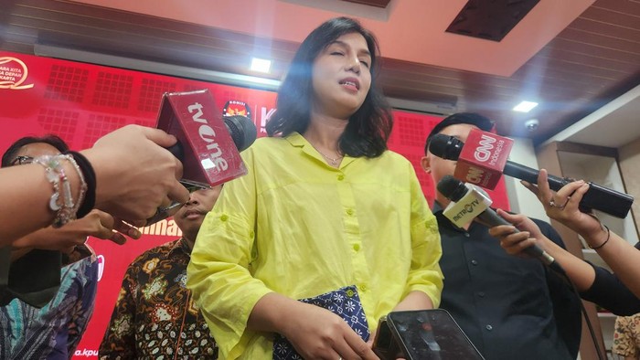 Komisioner KPU DKI Jakarta Divisi Partisipasi Masyarakat, Astri Megatari, di kantornya, Minggu (2/6/2024).