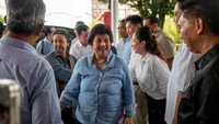 Kakak Prabowo Subianto, Biantiningsih Miderawati Djiwandono dan Maryani Ekowati Lemaistre bersama keluarga besar Sigar Djojohadikusumo datang ke Langowan dan Tondano Minahasa pada masa kampanye, mereka pun berjanji akan kembali dan membangun kampung halaman.