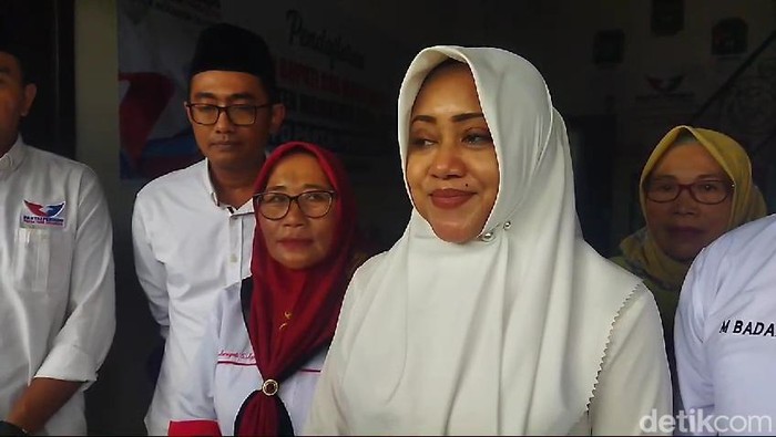 Ikfina Fahmawati.