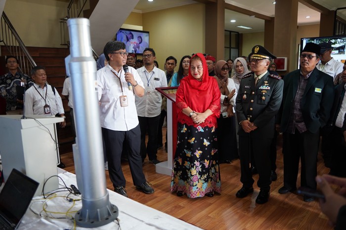 Implementasikan Hasil Penelitian BRIN, Pemkot Semarang Terapkan Alat Pendeteksi Banjir dan Longsor di 20 Titik