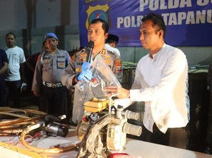 Polisi Tangkap Kades di Tapsel Penimbun 10 Ton BBM Ilegal