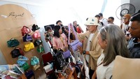 Pada program ini, Citra menggandeng Kementerian Pariwisata dan Ekonomi Kreatif RI (Kemenparekraf RI) dan SEMASA untuk membantu perkembangan usaha 135 UMKM berbasis ekonomi kreatif, dan memberikan penghargaan “Piala Citrapreneur” bagi 20 UMKM Perempuan Terbaik. Acara puncak penghargaan ini digelar di “Citra SEMASA Piknik 2024” pada 31 Mei-2 Juni 2024 di Taman Lapangan Banteng, Jakarta.