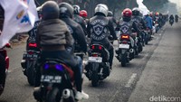 Konvoi rolling thunder berjalan dengan tertib.