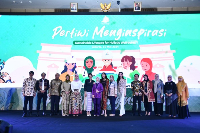 Komunitas PERTIWI Pertamina menggelar acara PERTIWI Menginspirasi dengan tema ‘Sustainable Lifestyle For Holistic Well-Being’, di Grha Pertamina, Jakarta, (31/5/2024).