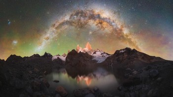 A Clear Welcome karya Francesco DallOlmo. Foto ini dijepret di Laguna del los Tres di Pegunungan Patagonia, Argentina. Foto: Francesco DallOlmo/Milky Way Photographer of the Year