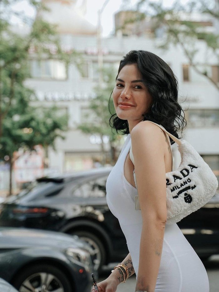 Nikita Mirzani Nikita Mirzani