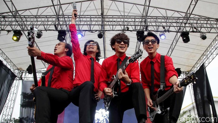 Pecah! The Changcuters Tutup Daihatsu Kumpul Sahabat Bandung dengan Semangat Pecah! The Changcuters Tutup Daihatsu Kumpul Sahabat Bandung dengan Semangat
