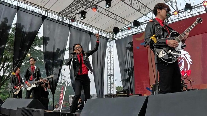 Penampilan The Changcuters di Daihatsu Kumpul Sahabat Bandung