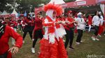 Semringah ibu-Ibu Zumba Bareng di Daihatsu Kumpul Sahabat