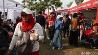 Ragam booth kuliner juga semakin menarik perhatian pengunjung.