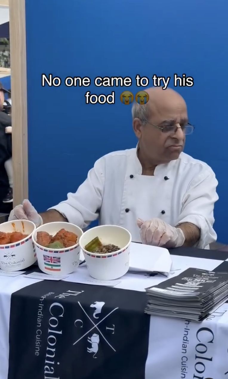 Viral Gerai Makanan Chef Ini Sepi Pengunjung, Netizen Bantu Dukung
