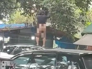 Viral Wanita Diduga ODGJ Joget di Atas Mobil, Dievakuasi Dinsos Bogor