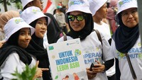 Aksi Asri Operasi Semut adalah sebuah kegiatan berbasis lingkungan berkelanjutan yang dikelola oleh Kampanye Indonesia Asri yang diinisiasi oleh PT Chandra Asri Pacific Tbk (Chandra Asri Group).  