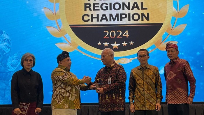 Bank Sumsel Babel (BSB) dinobatkan sebagai Best Regional Champion 2024 oleh The Asian Post.