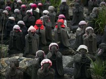 Deretan Patung Jizo Jadi Objek Wisata di Prefektur Tochigi Jepang