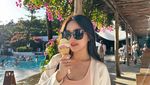 Eca Aura, Sosok yang Dekat dengan El Rumi Ini Doyan Jajan Es Krim dan Es Kopi