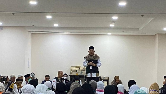 Sekitar dua pekan jelang puncak haji 2024 di Arafah, seratusan lebih jemaah lansia asal Indonesia yang berada di Sektor 7 Kota Makkah mendapatkan siraman rohani.