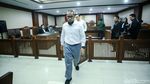 Ekspresi Pegawai Pajak Yulmanizar dan Febrian Divonis 4 Tahun Bui