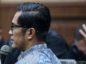 KPK Usut Kantor Lama Febri Diansyah Bikin Kubu Hasto Bertanya-tanya
