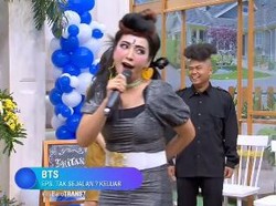 7 Potret Hesti Purwadinata Cosplay Jadi Dewi Perssik, Totalitas Bikin Ngakak