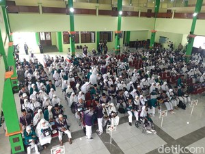23 Calon Haji Embarkasi Solo Dipulangkan ke Daerah Asal, Ini Sebabnya