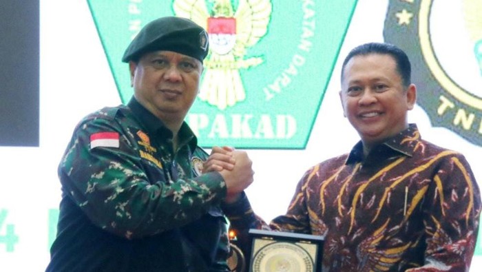 Ketua Umum Himpunan Putra-putri Keluarga Angkatan Darat (HIPAKAD) Haryara Tambunan (dok.Ist)