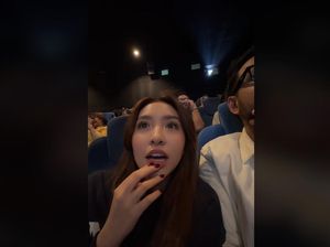 Niat Nonton Bioskop, Influencer Cantik Ini Malah Shock Liat Iklan Lazada