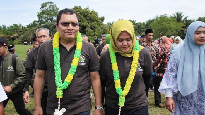 Pj. Bupati Padang Lawas Dr. Edy Junaedi Harahap, S.STP, M.Si tiba di Desa Siparau di Barumun Tengahdalam acara tur paket wisata terintegrasi