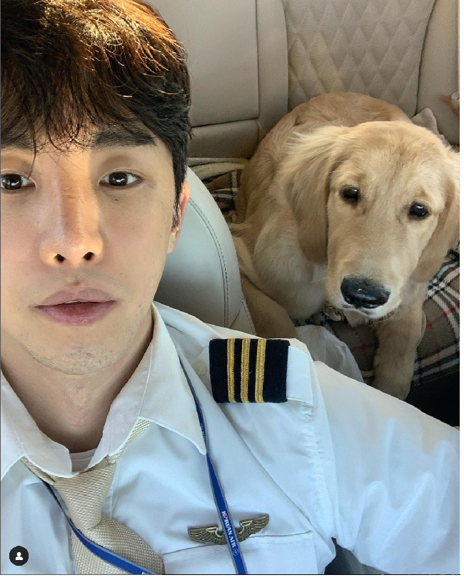 Seperti dikutip dari media lokal Korea, Sanggil merupakan lulusan universitas penerbangan Korea. Dia baru saja terbang bersama Korean Air. Foto: Dok. Instagram sgil_2