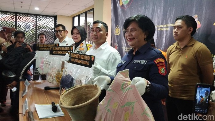 Penyelidikan Kasus Pembunuhan Bocah Bekasi: Temuan Foto Mengungkap Keterlibatan Individu Tambahan