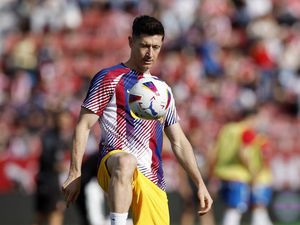 Lewandowski Mau Susul Mourinho ke Fenerbahce?