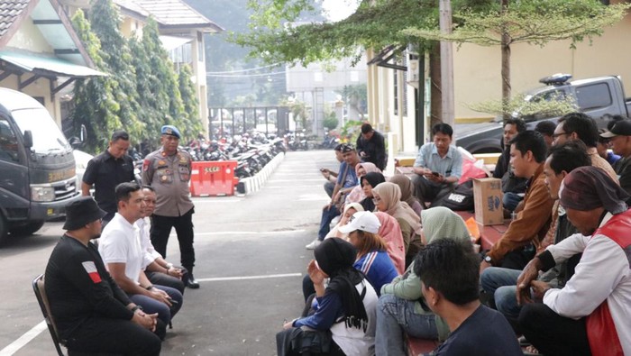 SKCK Goes To School Polresta Bogor Kota