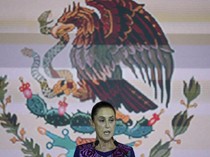 Presiden Meksiko Berduka Kapal AL Tabrak Jembatan Brooklyn Tewaskan 2 Orang