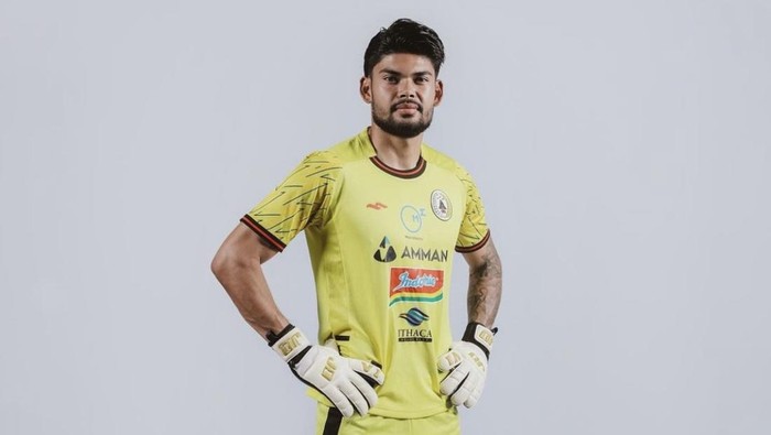Anthony Pinthus saat masih bersegaram PSS Sleman.