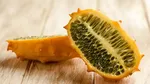 10 Buah Paling Langka di Dunia, Ada yang Hanya Ada di Indonesia!