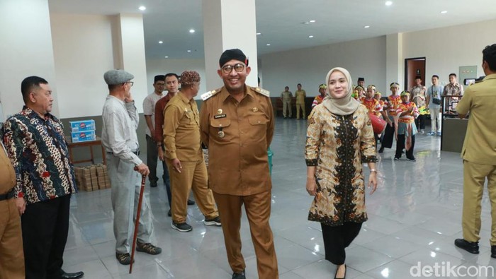 Bupati Fauzi