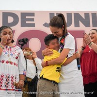 Sebelum jadi presiden, Claudia Sheinbaum juga terpilih sebagai kepala distrik wanita pertama. Sejak saat itu, Claudia mendapat kepercayaan dari publik karena kinerja yang bagus meski kiprah politiknya sempat diwarnai beberapa kontroversi. Foto: Instagram Claudia Sheinbaum
