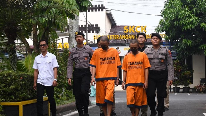 Dua kurir ganja di Malang yang ditangkap