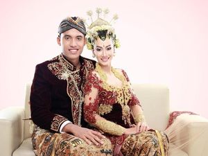 14 Prompt Gemini AI Foto Keluarga-Pasangan Prewedding, Bisa Pakai Adat Jawa!