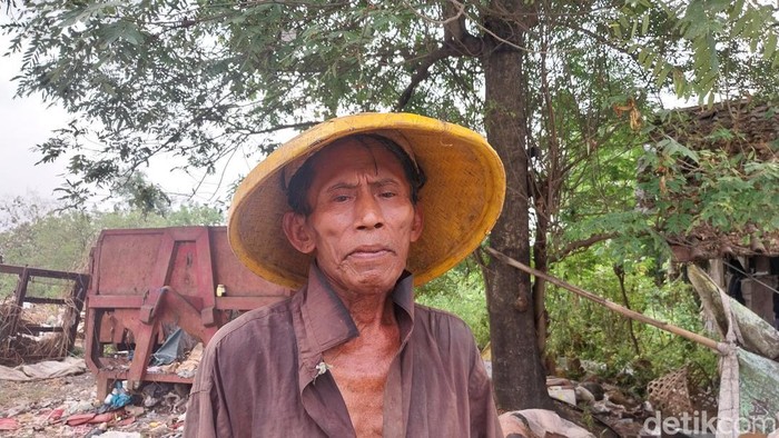 Kartawi, pemulung di TPA Heuleut.