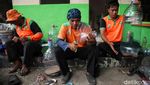 Karya Seni dari Limbah Galon Plastik ala UPS Badan Air