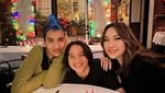 Manis! Momen BCL Makan Bareng Suami, Tiko Aryawardhana dan Keluarga