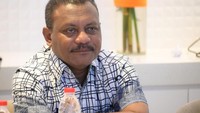 Keberhasilan Bapa Piet juga terlihatp pada peningkatan kualitas pendidikan dan layanan kesehatan. Pembangunan sekolah-sekolah baru, peningkatan kualitas guru, serta penyediaan fasilitas kesehatan yang memadai telah memberikan dampak positif bagi masyarakat. Anak-anak kini memiliki akses yang lebih baik ke pendidikan, dan layanan kesehatan semakin mudah dijangkau.