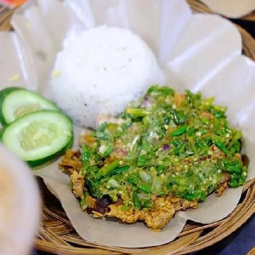 Nikmat Banget! 5 Ayam Geprek di Jaksel Ini Banyak Dipesan Lewat Ojol