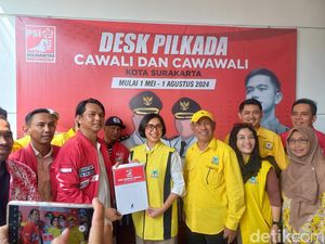 Safari untuk Pilwalkot Solo, Sekar Tandjung Daftar ke 3 Parpol