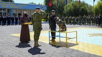 Kolonel Santiago Salazar, komandan brigade Intelijen Umum Calicuchima, mengatakan unit anjing “telah menjadi kekuatan yang sangat penting dan sumber daya penting bagi keamanan dan kesejahteraan masyarakat.”  