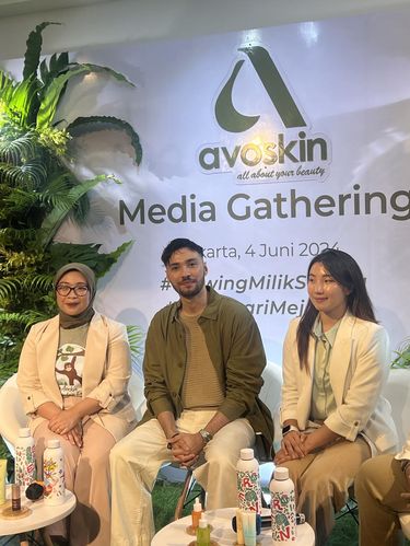 Refal Hady di acara Avoskin